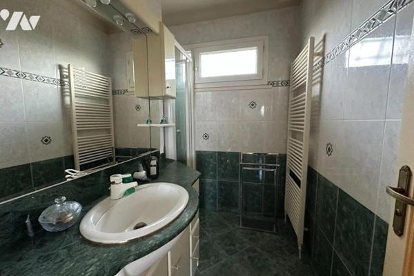 A VENDRE Maison individuelle sur sous-sol total, à FRANQUEVILLE-SAINT-PIERRE (76520), d'une sur...