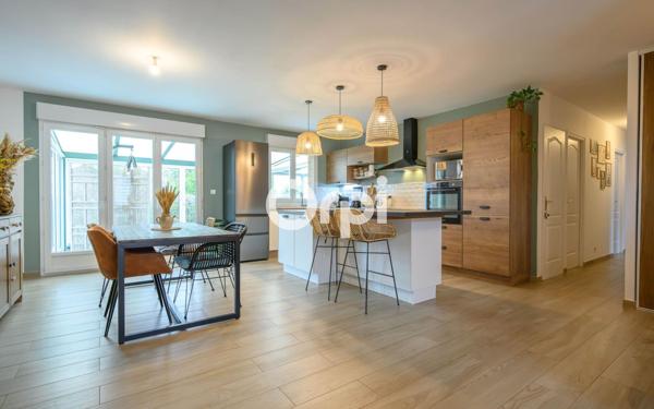 Maison à vendre    5 pièces • 104,88 m2 Ferrière-la-Grande