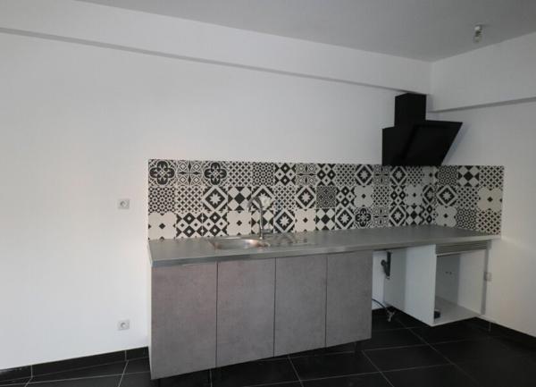 Appartement à louer  1 pièce • 30,70 m2 Pont-de-Chéruy