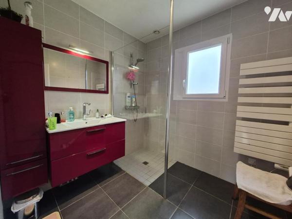 À vendre – Maison familiale 4 chambres avec dépendances et grand terrain