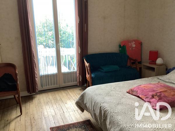 Immeuble à vendre 446 m² La Couronne