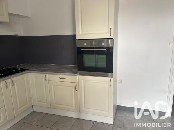 Immeuble à vendre 446 m² La Couronne