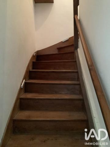 Immeuble à vendre 446 m² La Couronne