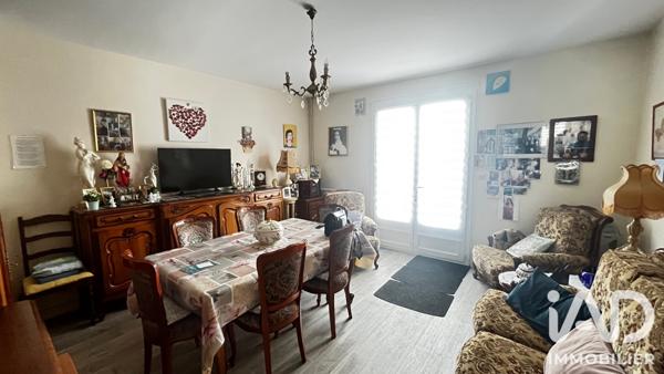 Immeuble à vendre 446 m² La Couronne