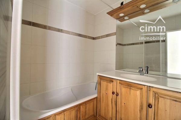 A VENDRE SALLANCHES CENTRE-VILLE (74700) APPARTEMENT 4 PIECES ET PLACE DE PARKING