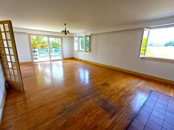 Maison 8 pièces 208 m2