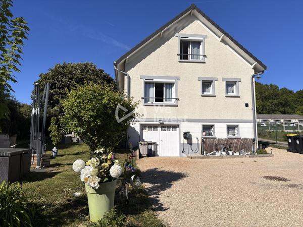Maison briarde édifiée sur rez-de-jardin de 74m² habitable sur une parcelle de 537m² de terrain !