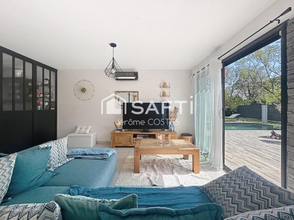 Maison récente de type 5 d'environ 160 M2