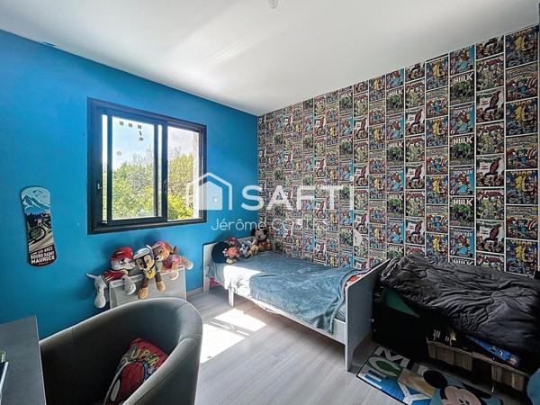 Maison récente de type 5 d'environ 160 M2