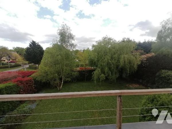 NOUVEAUTE TRENTE-CINQ NOTAIRES ! VOTRE NOTAIRE DE BREAL SOUS MONTFORT VOUS PROPOSE CETTE MAISON...