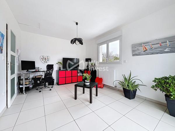 Plain-pied rénové de 124 m² avec jardin clos à Bessines