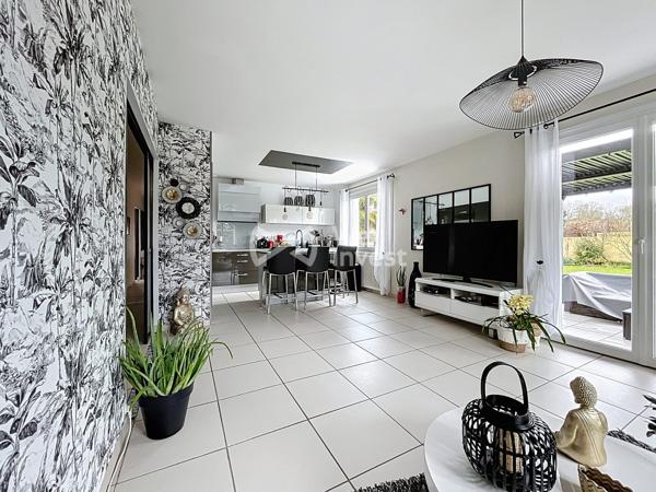 Plain-pied rénové de 124 m² avec jardin clos à Bessines