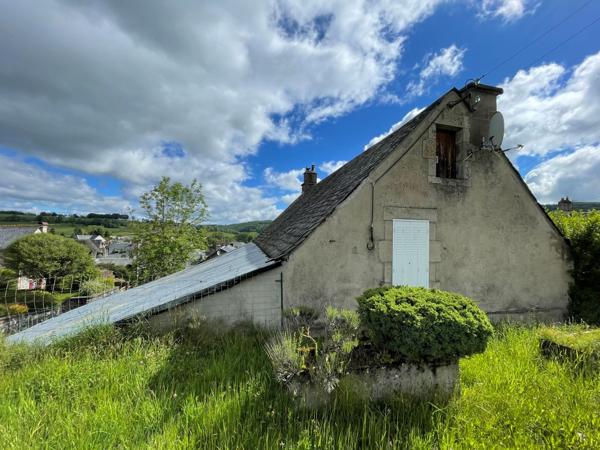 PROCHE DU CENTRE BOURG DE RIOM-ES-MONTAGNES Riom-ès-Montagnes (15400)