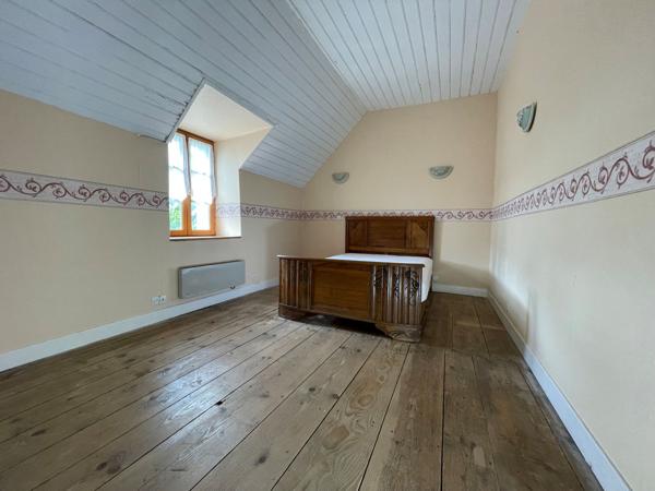 PROCHE DU CENTRE BOURG DE RIOM-ES-MONTAGNES Riom-ès-Montagnes (15400)
