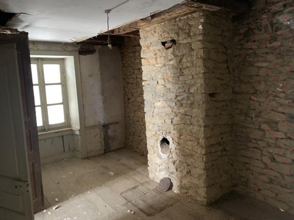 IMMEUBLE CENTRE VILLE Mauriac (15200)