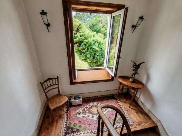 Maison  de maitre Pouillon  376 m2 Centre Village