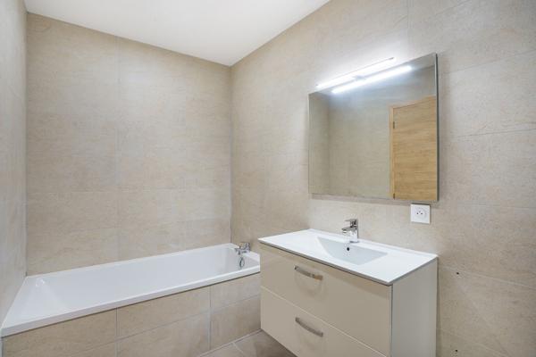Appartement 3 pièces 57.6 m2