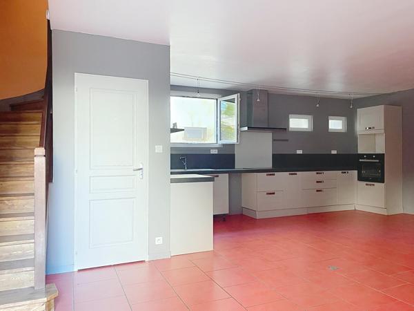 Maison 4 chambres et bureau a Cognac