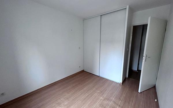 Appartement à louer    3 pièces •  Terrasson-Lavilledieu