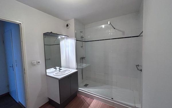 Appartement à louer    3 pièces •  Terrasson-Lavilledieu