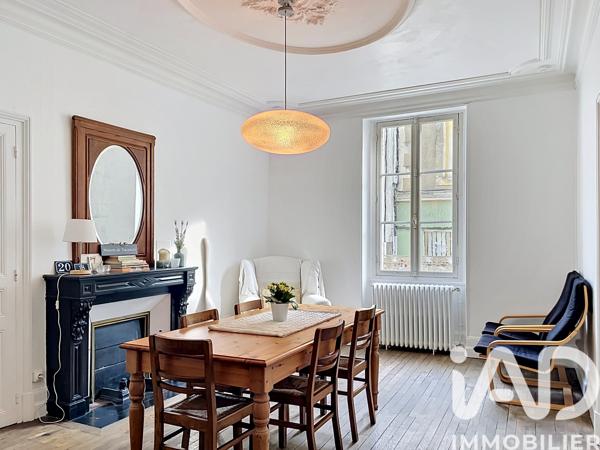 Maison à vendre 7 pièces 131 m² Coulonges-sur-l'Autize