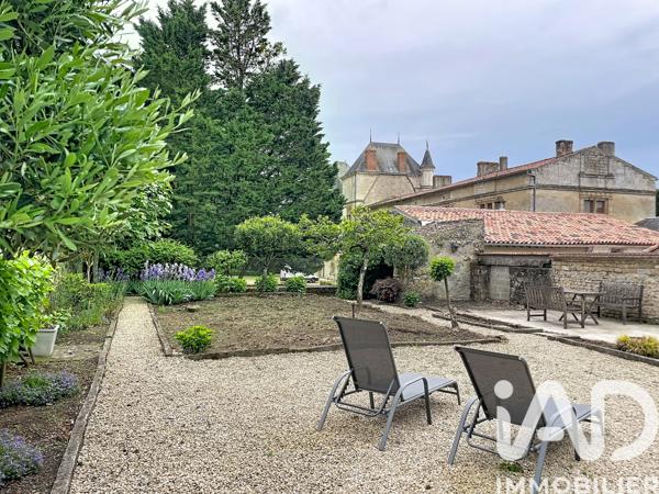 Maison à vendre 7 pièces 131 m² Coulonges-sur-l'Autize