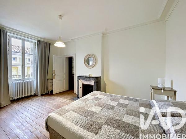 Maison à vendre 7 pièces 131 m² Coulonges-sur-l'Autize