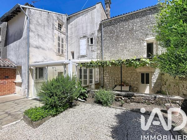 Maison à vendre 7 pièces 131 m² Coulonges-sur-l'Autize
