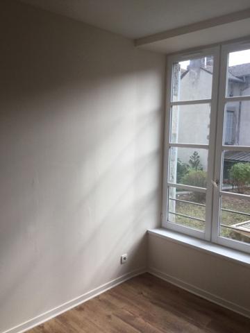 CENTRE VILLE APPARTEMENT 3 PIECES - 15000 AURILLAC