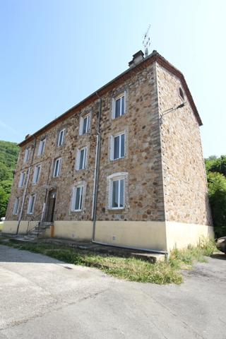 A vendre immeuble de rapport de 380m² à Molière Sur Cèze ( 30410)