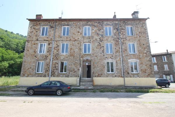 A vendre immeuble de rapport de 380m² à Molière Sur Cèze ( 30410)