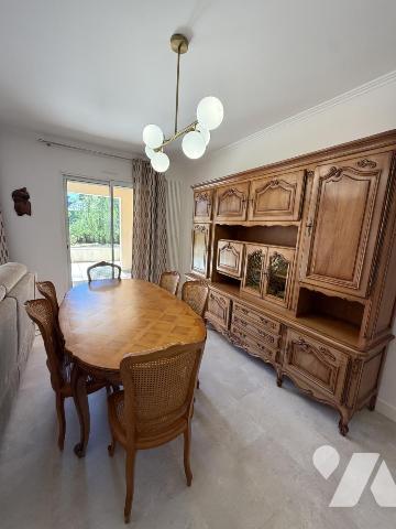 APPARTEMENT 2 CHAMBRES AVEC TERRASSE ET GARAGE
