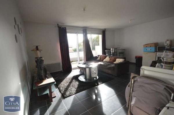 Appartement à louer 1 pièce 32.1m² Cholet (49300)