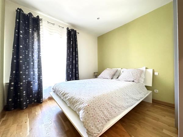 Maison mitoyenne sans jardin, au calme dans une impasse, 3 chambres