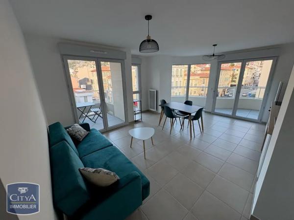 Appartement à louer 2 pièces 44.2m²