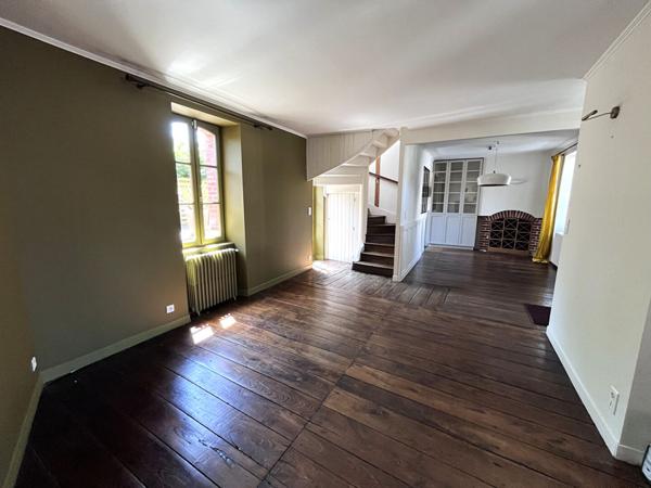 Maison de caractère centre-ville Vitré 110m²