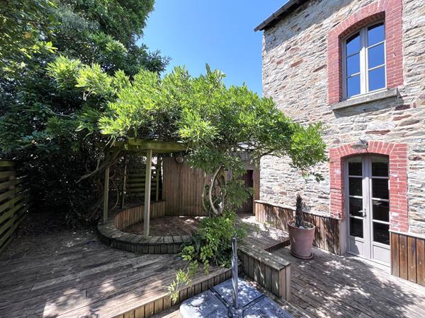 Maison de caractère centre-ville Vitré 110m²