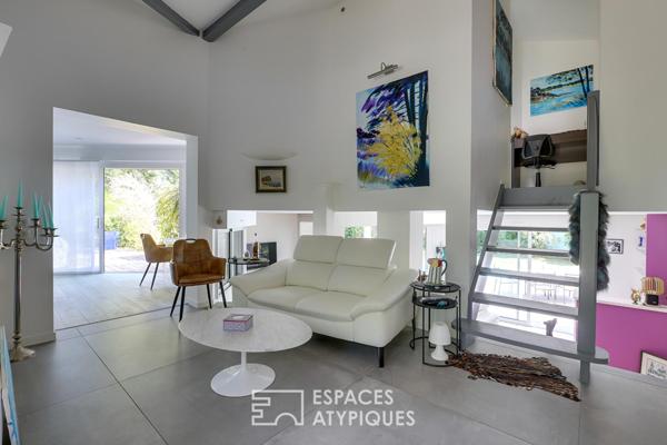 Entre étang et océan, une villa d’exception