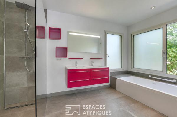 Entre étang et océan, une villa d’exception