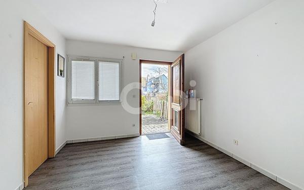 Maison à vendre    7 pièces •  Bantzenheim