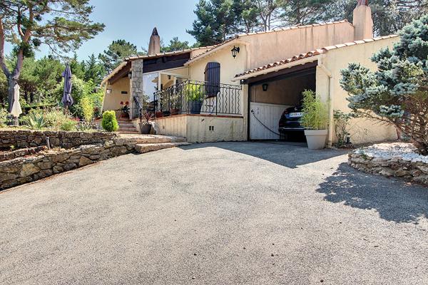 A LOUER ! Maison de 88,75m² à Tourtour