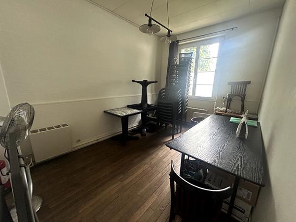 Mur commerce OU possiblité d'appartement 66m2