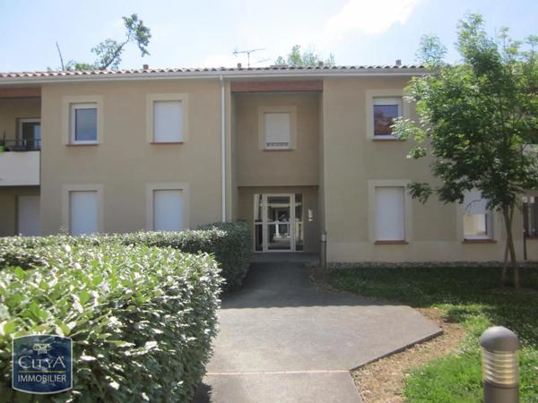 Appartement à louer 2 pièces 47.62m² Caussade (82300)