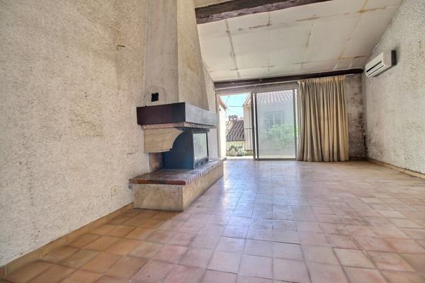 Spécial Investisseur - Ensemble immobilier de charme avec dépendances à rénover - Proche Lac de Villeneuve-de-la-Raho