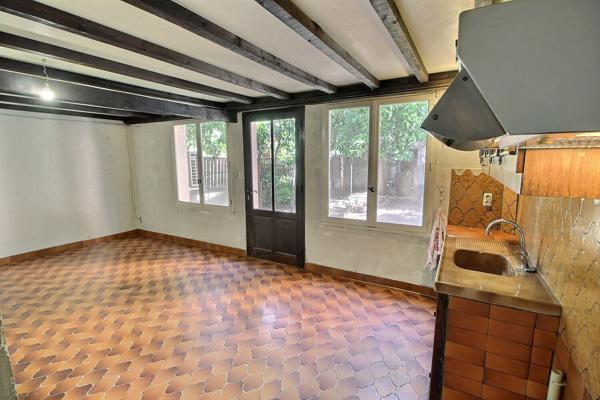 Spécial Investisseur - Ensemble immobilier de charme avec dépendances à rénover - Proche Lac de Villeneuve-de-la-Raho