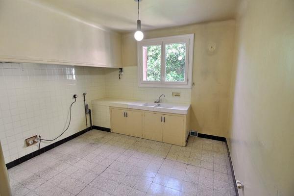 Spécial Investisseur - Ensemble immobilier de charme avec dépendances à rénover - Proche Lac de Villeneuve-de-la-Raho