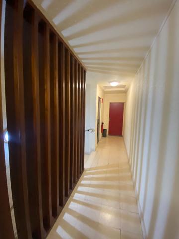 Appartement Dinan T2, centre ville, ascenseur et stationnement sécurisé