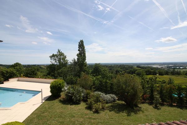 Montauban : Villa avec point de vue sur pyrénées, 5chambres 261 m2