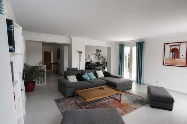 Montauban : Villa avec point de vue sur pyrénées, 5chambres 261 m2