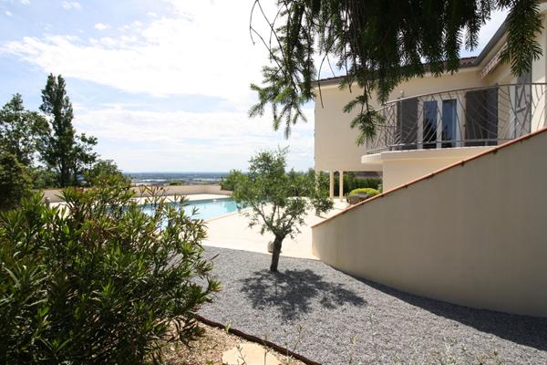 Montauban : Villa avec point de vue sur pyrénées, 5chambres 261 m2